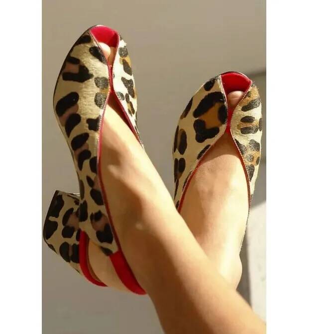 Peep Toe Heels - รองเท้าส้นหนาแบบเปิดนิ้วเท้าลายเสือดาวสำหรับผู้หญิง รองเท้าส้นสูงแบบสวม รองเท้าทำงาน
