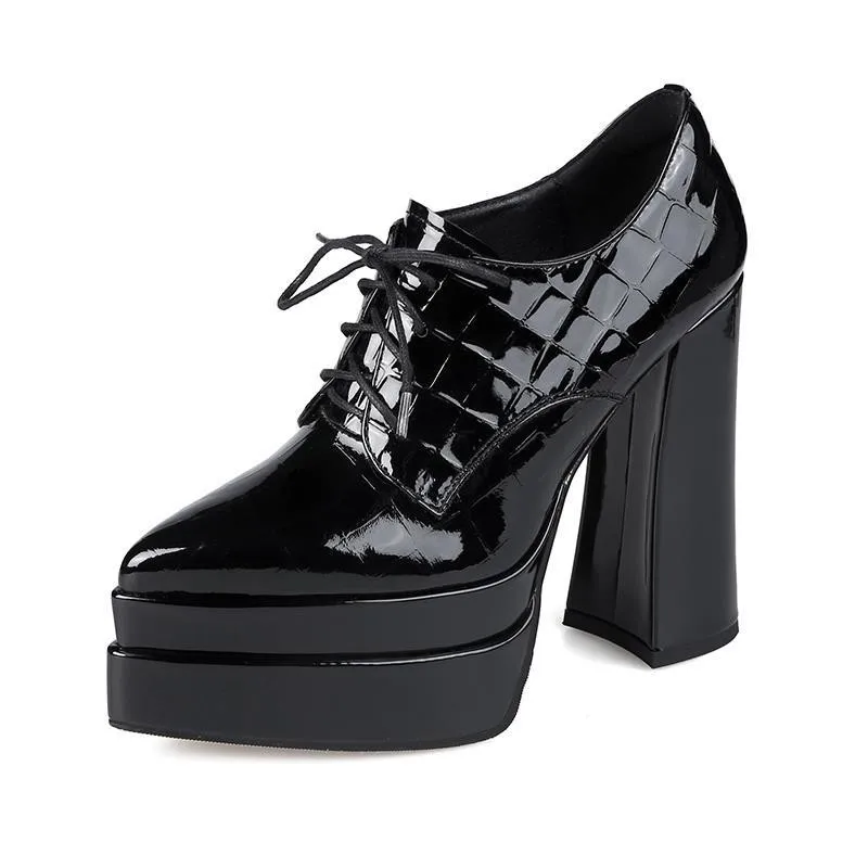 รองเท้าส้นสูงปลายแหลมแบบรัดส้น - Patent Leather Pump บทวิจารณ์และราคา