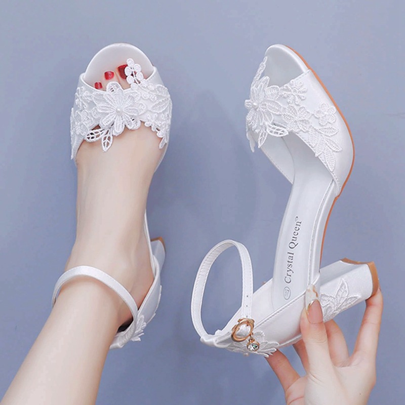ผู้หญิงผ้าไหมสีขาวรองเท้าส้นสู - Gladiator Sandal Women บทวิจารณ์และราคา