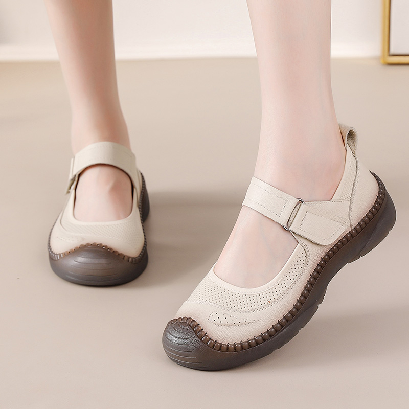 รองเท้าส้นเตี้ยสไตล์เรโทรยุค 9 - Women'S Shoes In The 90S บทวิจารณ์และราคา