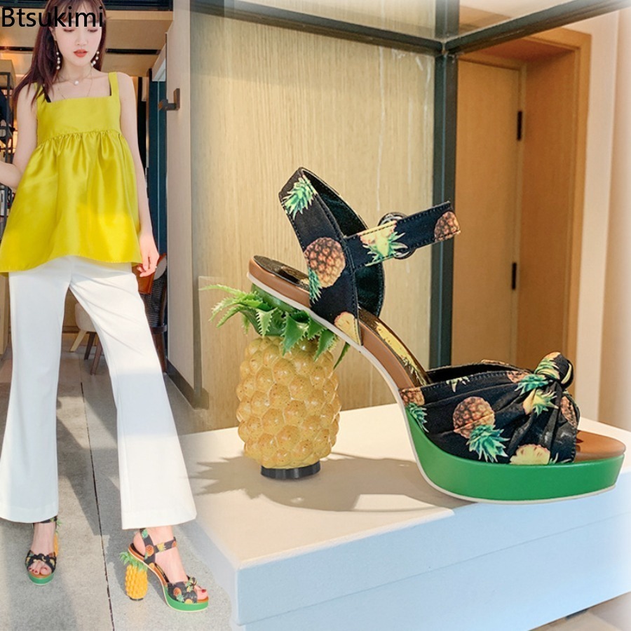 รองเท้าแตะส้นหนาแบบเปิดนิ้วเท้ - Peep Toe Heels บทวิจารณ์และราคา