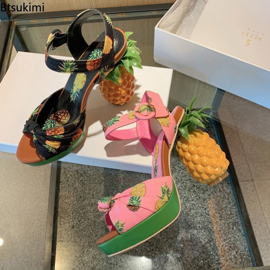 รองเท้าแตะส้นหนาแบบเปิดนิ้วเท้ - Peep Toe Heels บทวิจารณ์และราคา