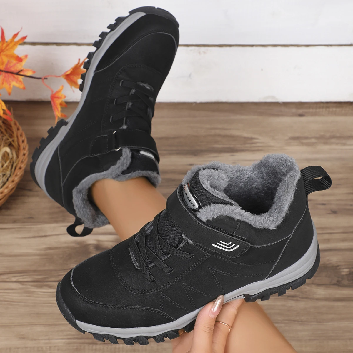 รองเท้าบูทผู้ชายสำหรับฤดูหนาว  - Women'S Shoes Hike บทวิจารณ์และราคา