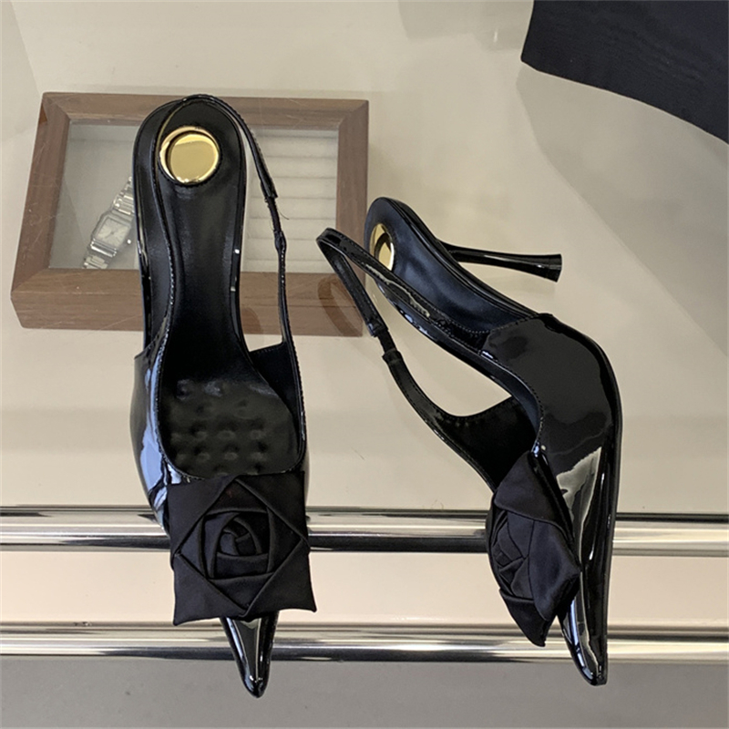 รองเท้าส้นสูงแบบสวม Eilyken ดี - Patent Leather Pump บทวิจารณ์และราคา