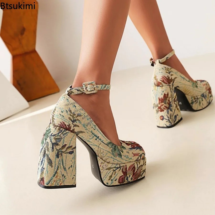 รองเท้าส้นสูงผู้หญิงแบบใหม่ปี  - Patent Leather Pump บทวิจารณ์และราคา