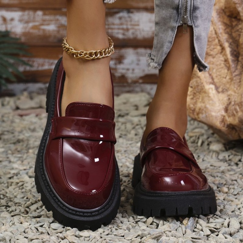 สิทธิบัตรหนัง Med Heel รองเท้า - Patent Leather Pump บทวิจารณ์และราคา